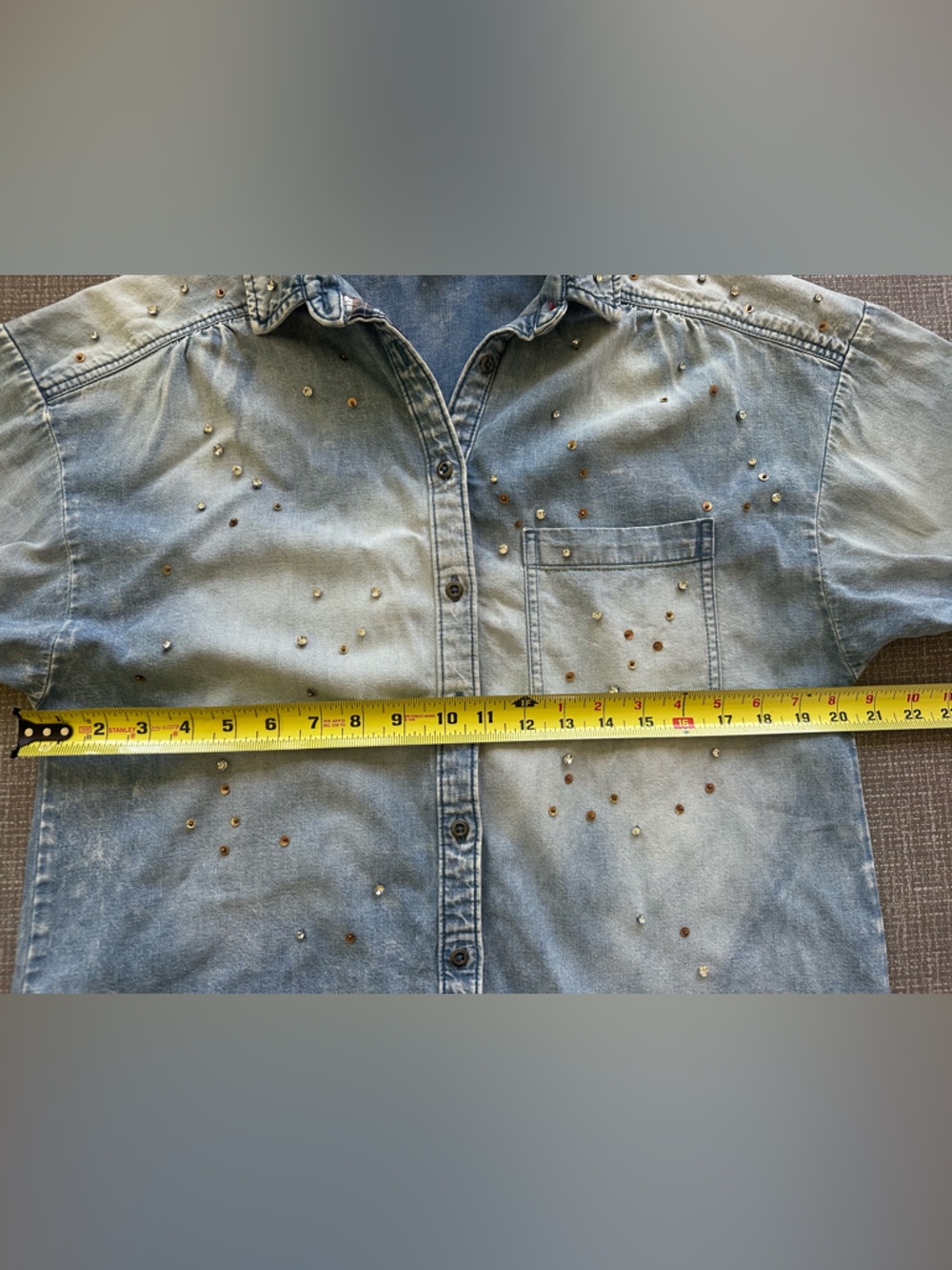 Anthropologie Pilcro Studded Denim Button Down Shirt S Blue Cotton Oversized - Picture 15 of 16